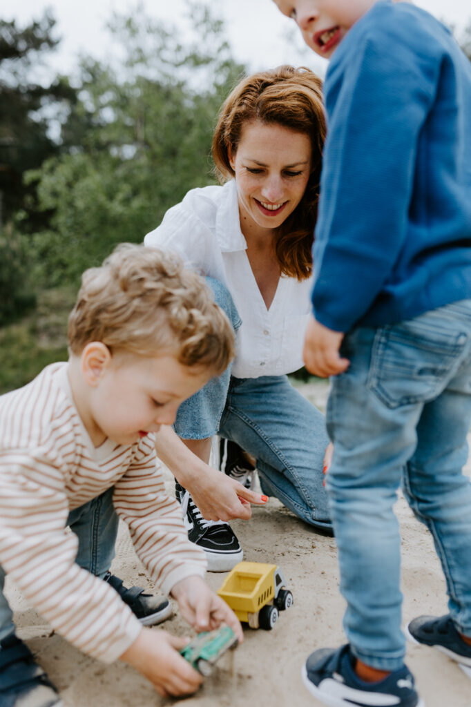 Wekeromse zand | Fotoshoot | Samen spelen in het zand 