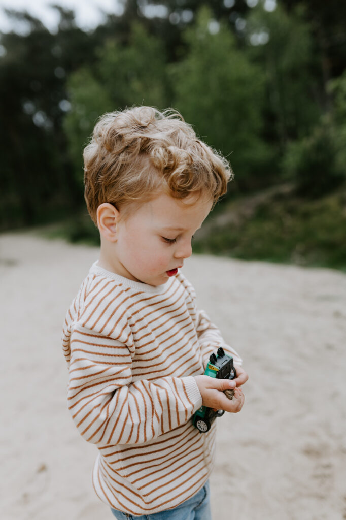 Wekeromse zand | Fotoshoot | Samen spelen in het zand